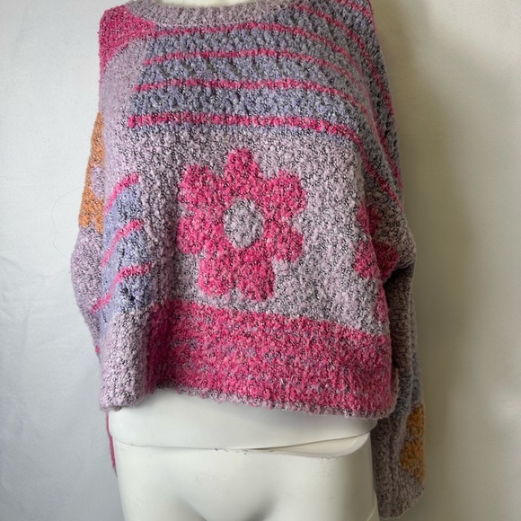 Sincerly Jules Sweaters - Sincerely Jules Sweater Size Medium Multicolored Crop Long Sleeve Floral